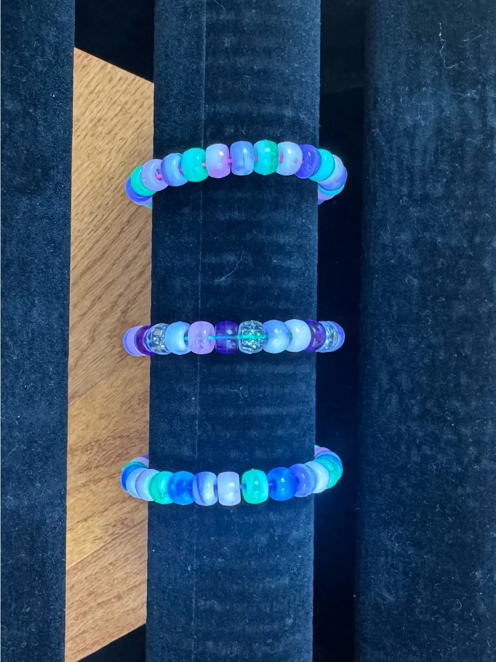 Kids Stretch Beaded Bracelet Set in Blue & Teal